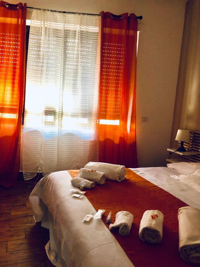 Bed and Breakfast Napoli Central Station Deluxe Exterior foto